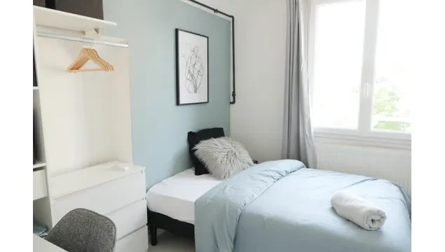 Зняти 1 кім квартиру 78 м² в Ліоні