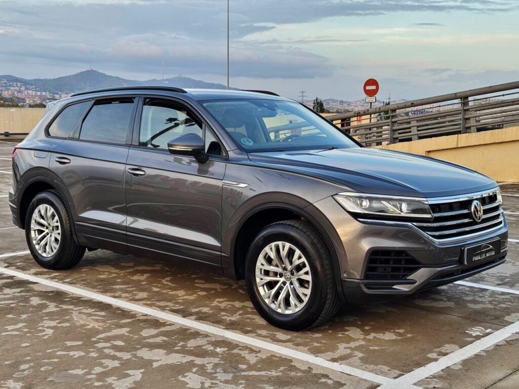 anuncio-2742165-1-volkswagen-touareg-30-tdi-v6-231cv-dsg-4-motion-con-navegador-camara-trasera